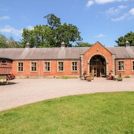 Chetwynd Lodge 스태퍼드 외부 사진