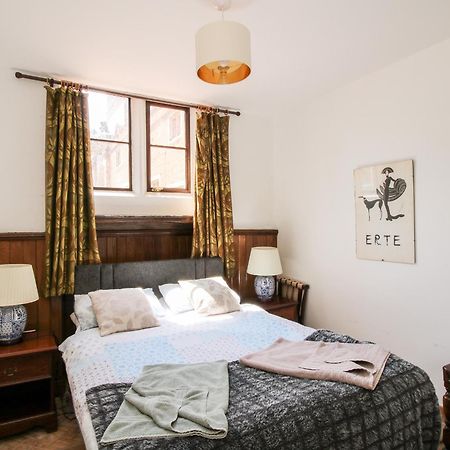 Chetwynd Lodge 스태퍼드 외부 사진