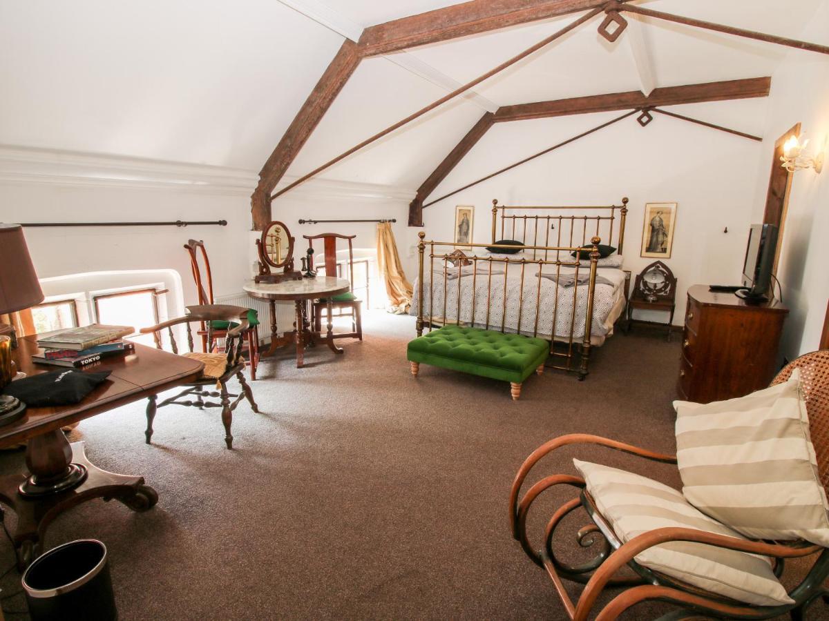 Chetwynd Lodge 스태퍼드 외부 사진
